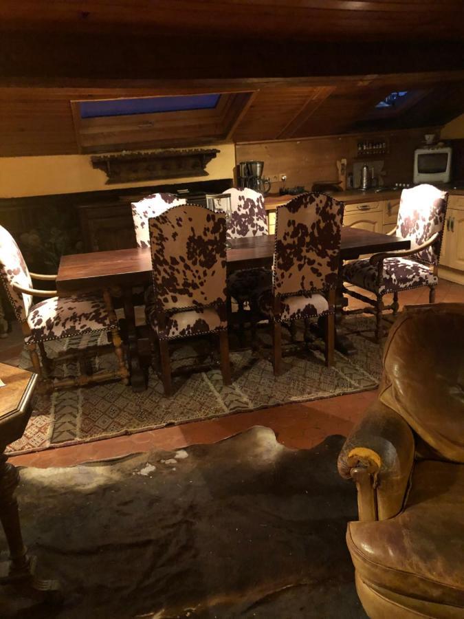 Light Filled Penthouse In Old Antibes. Heart Of The Riviera Διαμέρισμα Εξωτερικό φωτογραφία